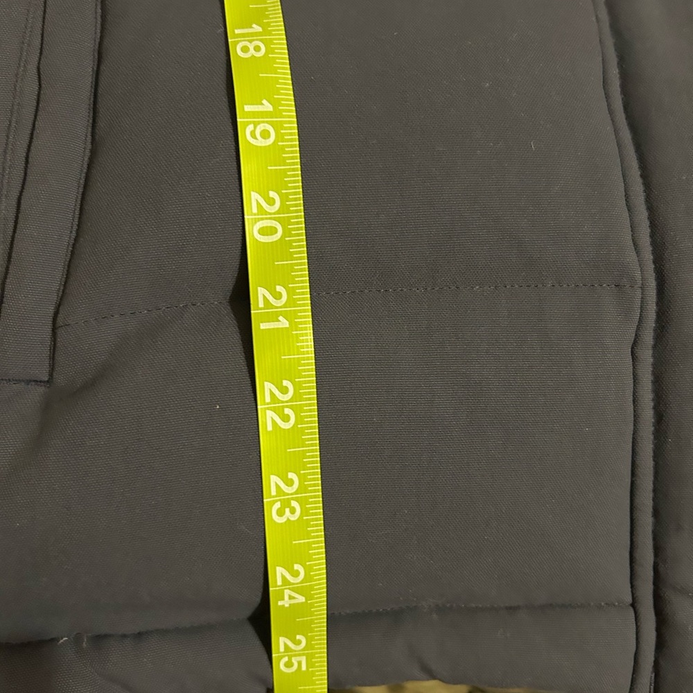 Patagonia bivy down vest with hood. Size large, blue and green. - Picture 10 of 10